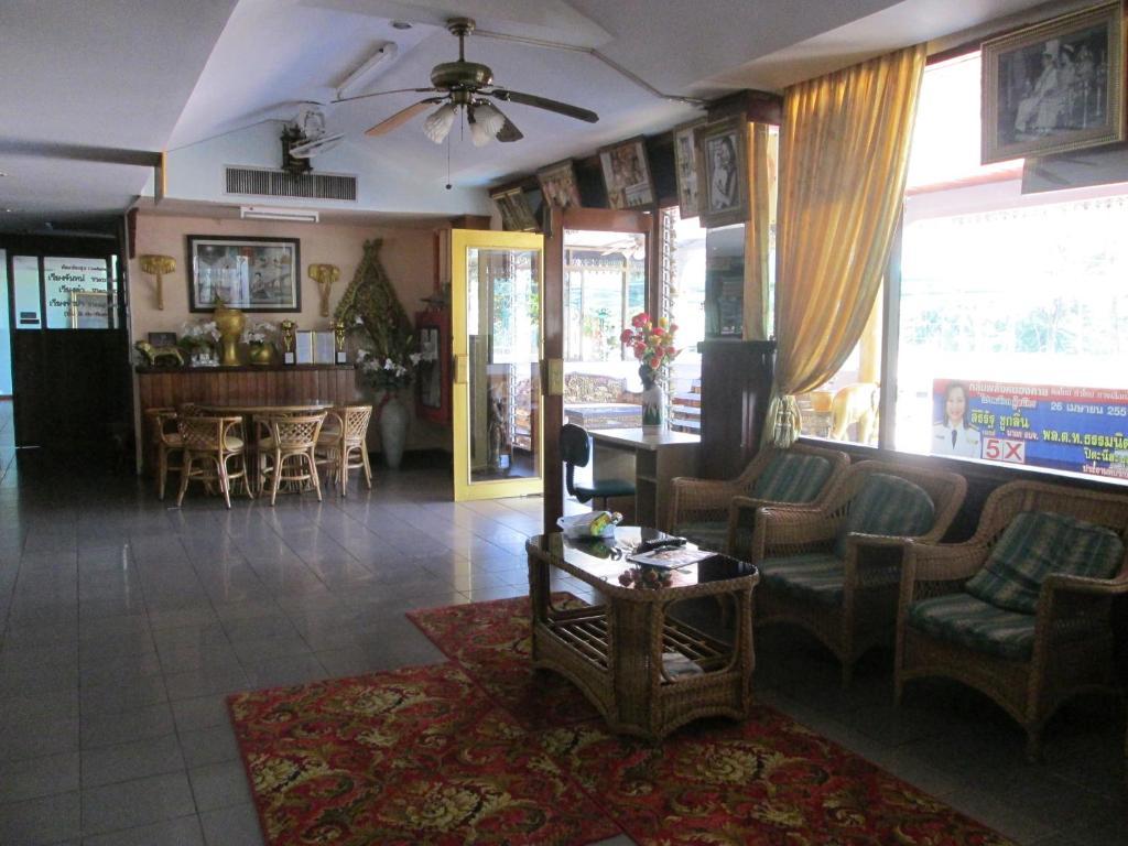Royal Jommanee Hotel Nongkhai Nong Khai Extérieur photo