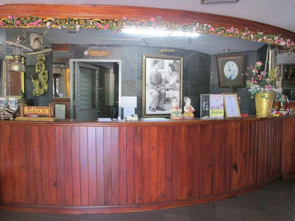 Royal Jommanee Hotel Nongkhai Nong Khai Extérieur photo